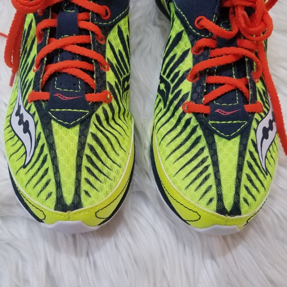 SAUCONY New!! Men Athletic Racing Shoes Size 8. - Picture 5 of 14